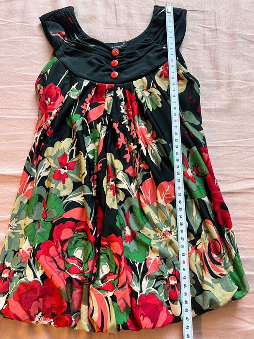 Śliczna tunika miły materiał chłodny 104