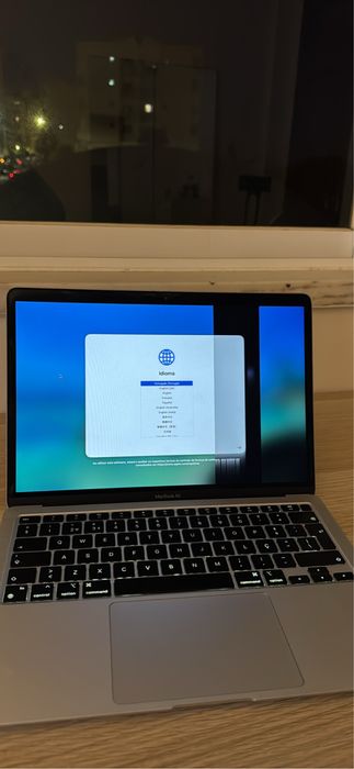 MacBook Air M1 — Funcional