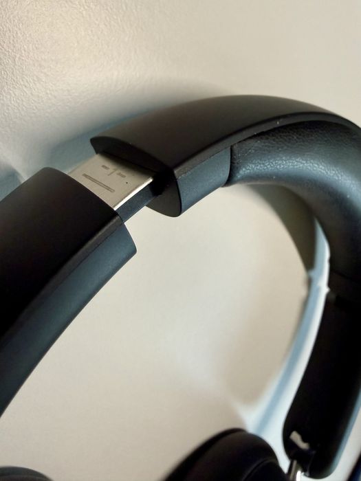 Słuchawki Bluetooth ANC nauszne eleganckie i wygodne