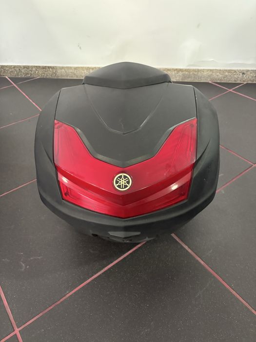 Top case e suporte MT 07