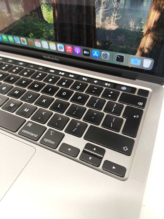 Laptop APPLE MacBook PRO 13,3" 2020r. Core i7 10 gen. 32GB 512GB FV23