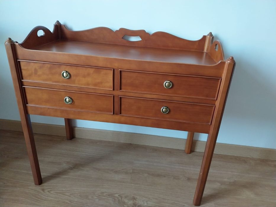 Móvel licoreiro cerejeira