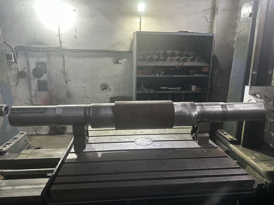 Вал ексцентриковий для щокової дробарки СМ-741