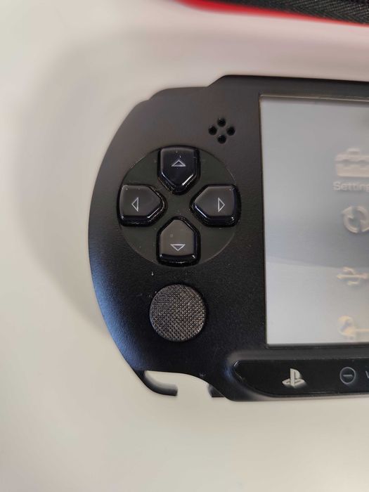 Playstation Portable PSP - para peças ou reparo