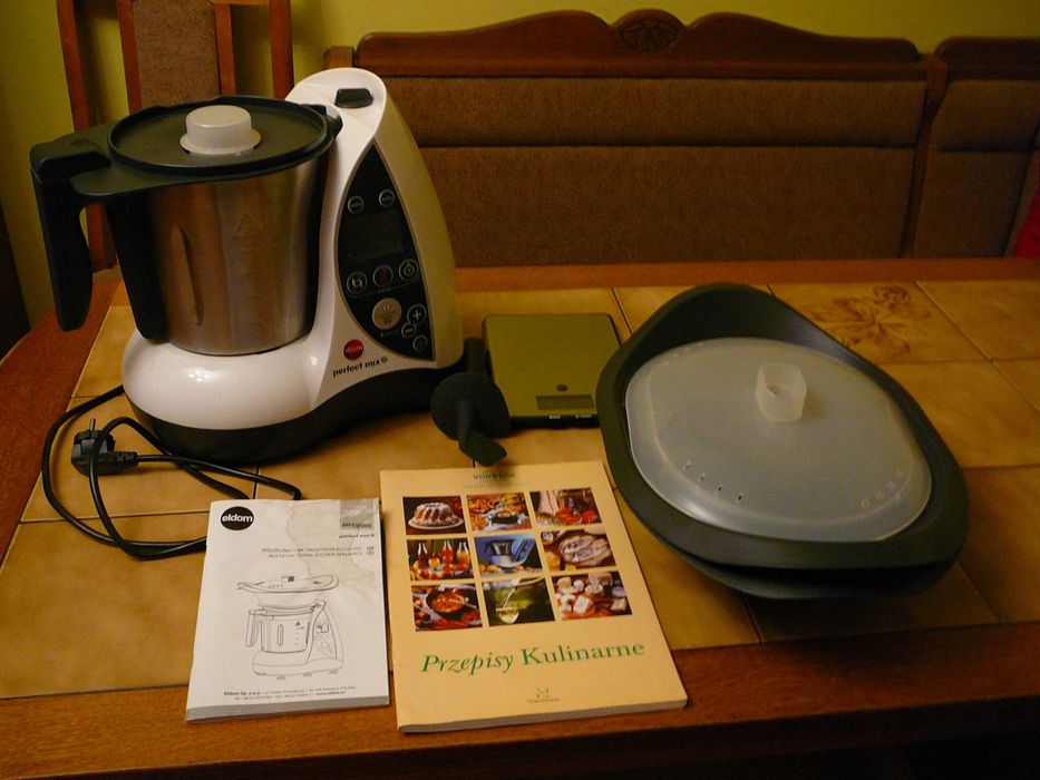 Sprzęt kuchenny wielofunkcyjny - Termomix