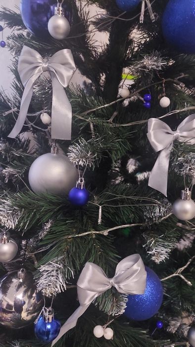 Банти на ялинку, новорічні прикраси, атласні банти