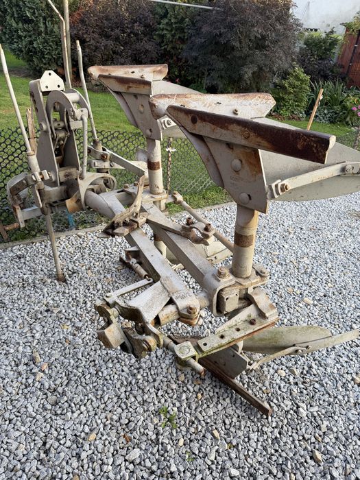Plug obrotowy 2 skibowy