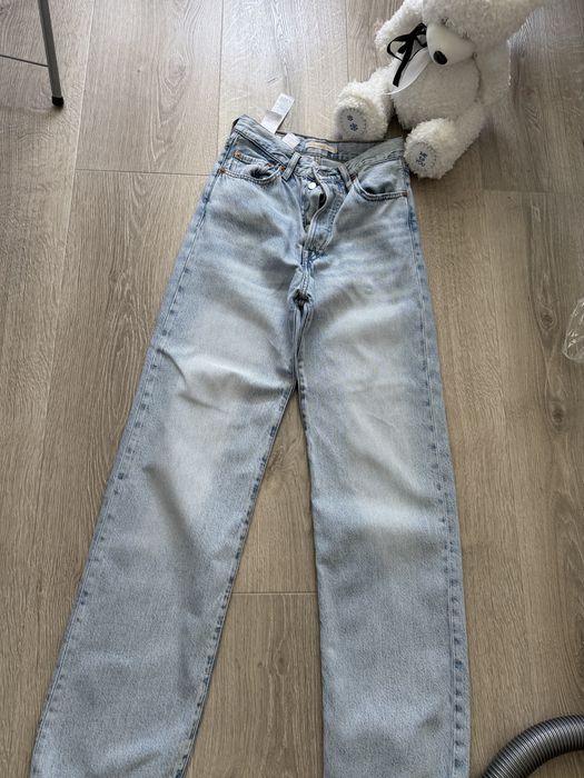 Джинсы Levis, 25 размер, прямые