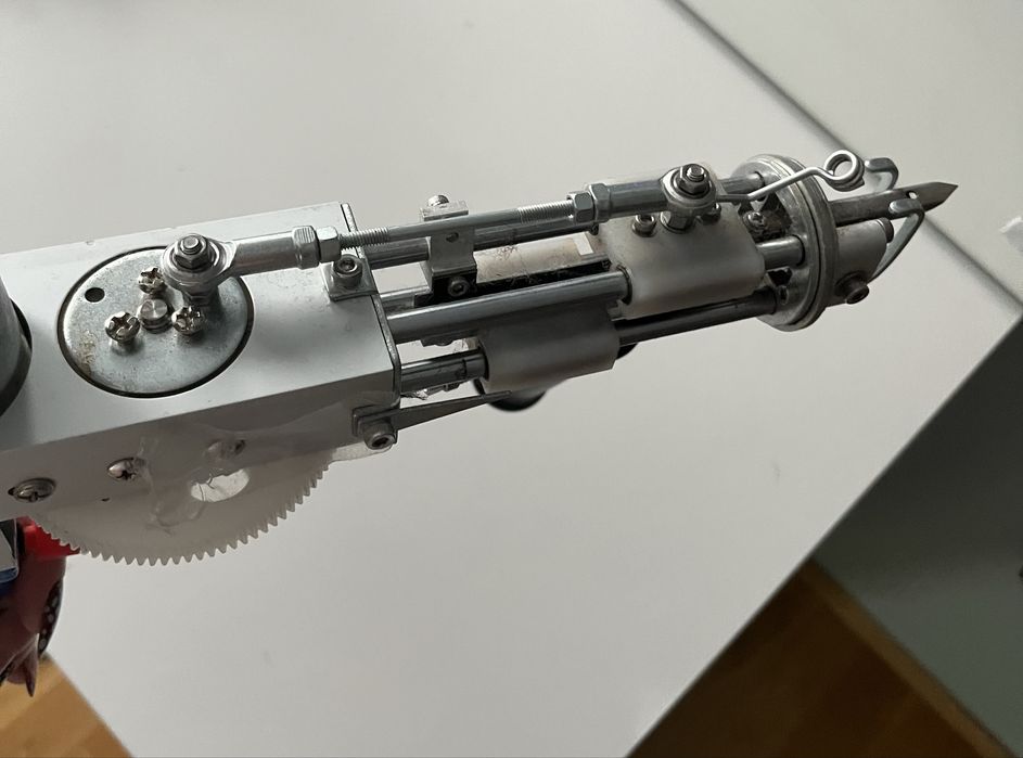 Pistolet do dziergania dywanow- tufting gun