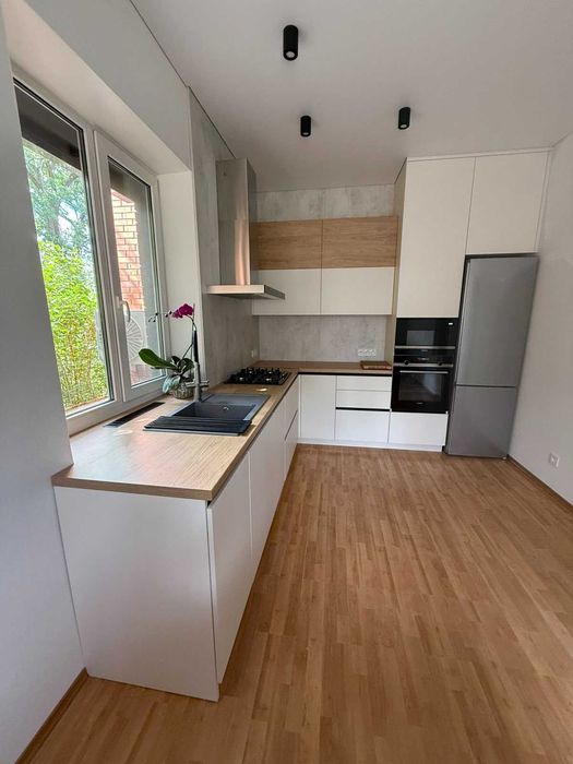 СІМЕЙНИЙ ДІМ з гостьовим будинком, ДержПрограми - ТАК