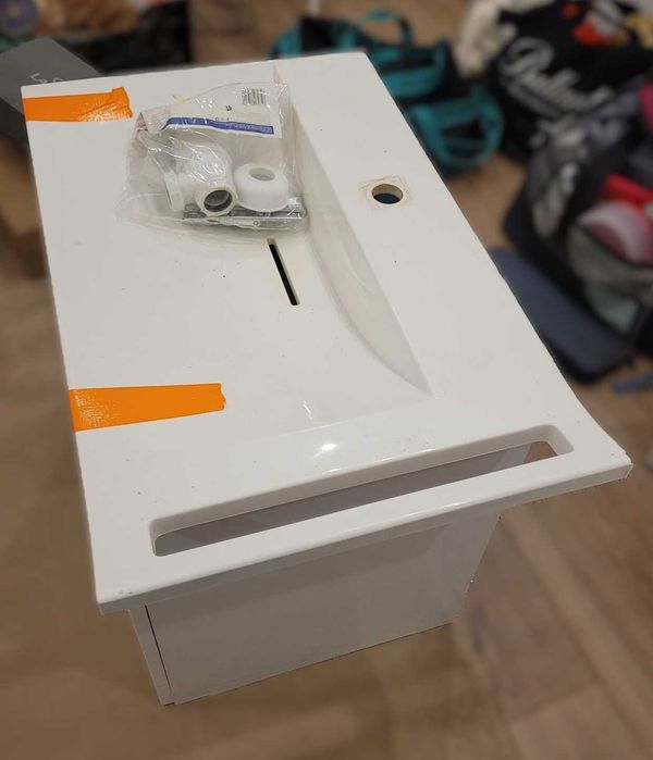 Nowoczesna szafka z umywalką + część syfonu | Biała | Komplet