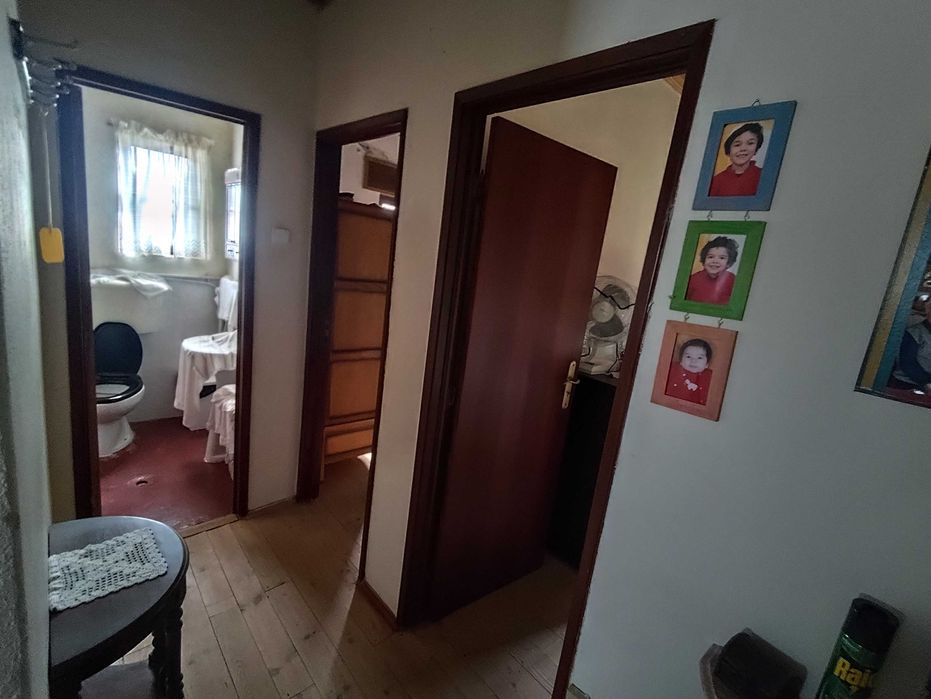 Moradia Isolada para Recuperar com Terreno