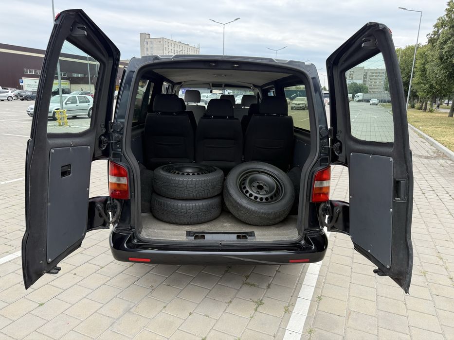 Volkswagen t5 ПАСАЖИР 9 місць. 2.5 дизель 2008 рік
