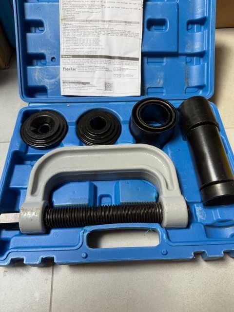 Zestaw do demontażu i montażu przegubów kulowych i nośnych