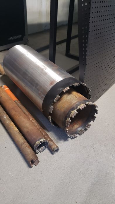 Отвір алмазною коронкою