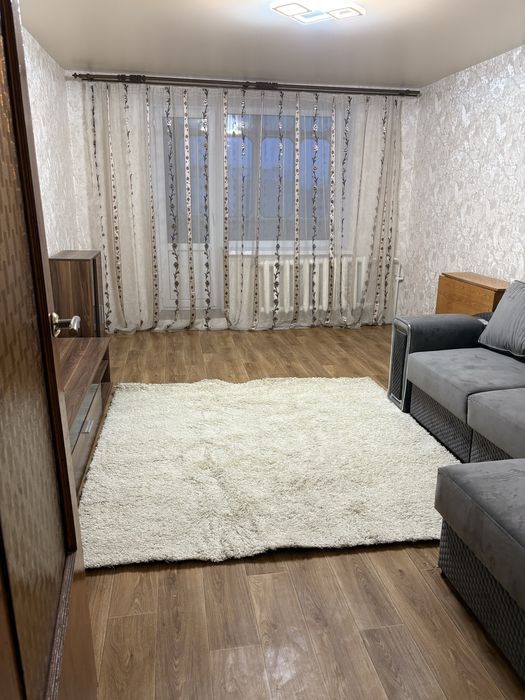 Продам ковер 2*2м