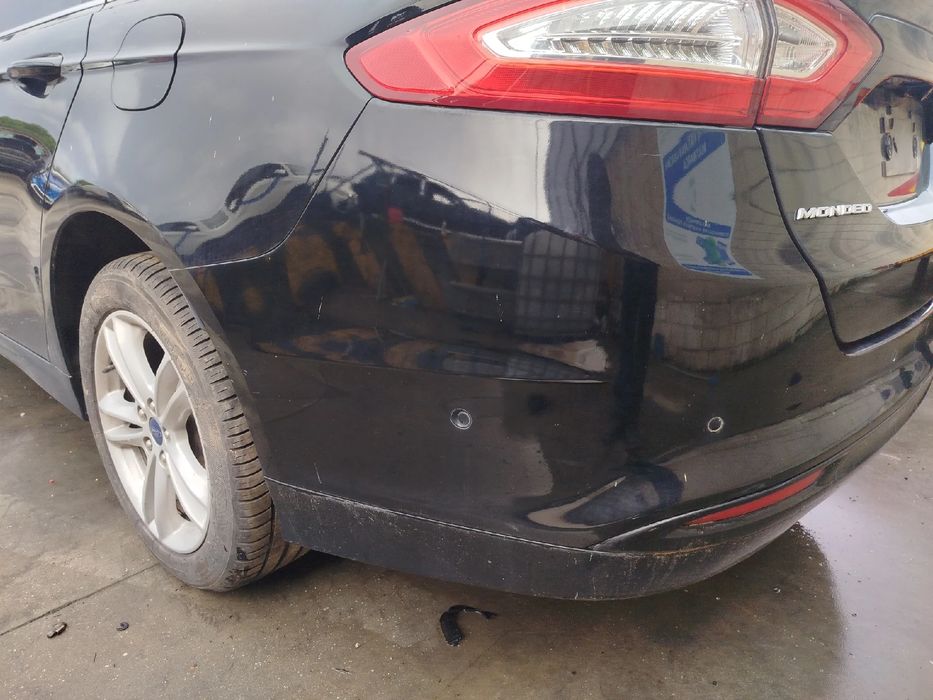 Pára-choques trás FORD Mondeo V Hatchback