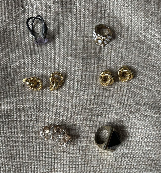 Кольца, клипсы, винтажная бижутерия