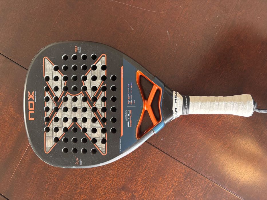 Raquete de padel AT10, 18K ano 2025