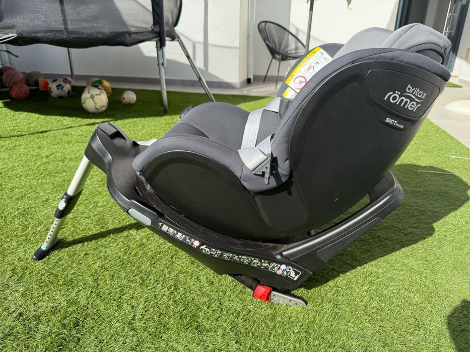 Cadeira de bebe em bom estado de conservacao entega Albufeira.