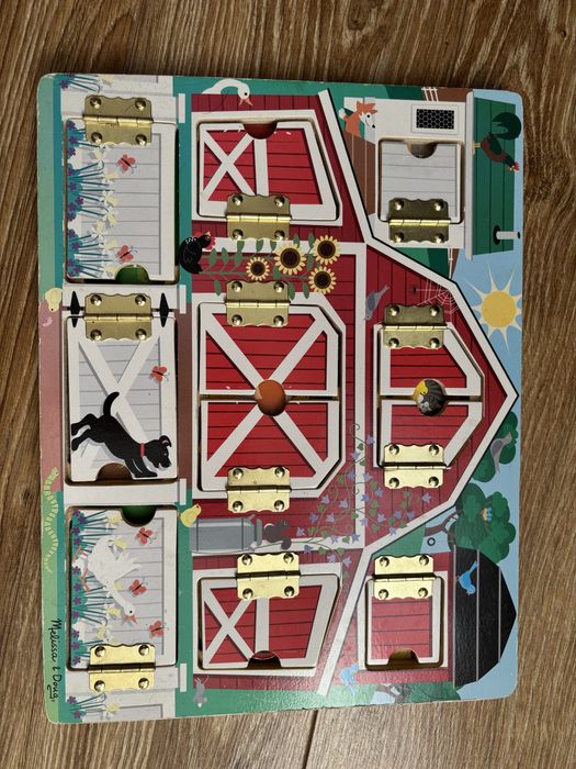 Melissa & Doug, stajnia domek