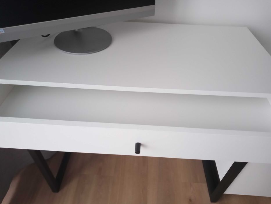 Sprzedam NOWE biurko