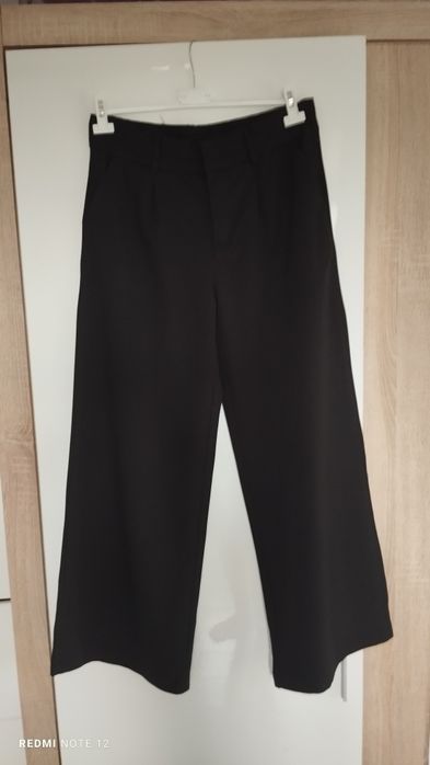 Szerokie spodnie czarne szwedy M shein