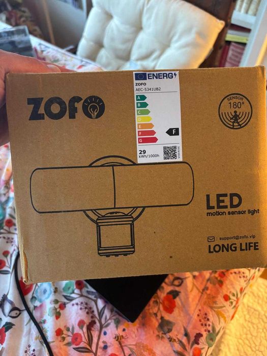 Security Projector/Spotlight447233816213606400