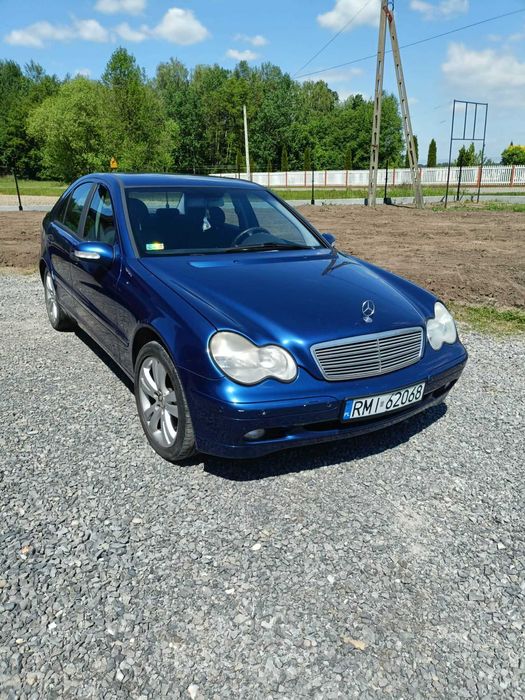 Sprzedam Mercedes C180 Kompressor