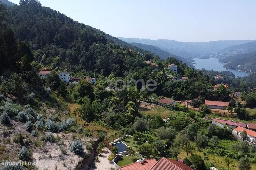 Terreno de Construçao no Gerês
