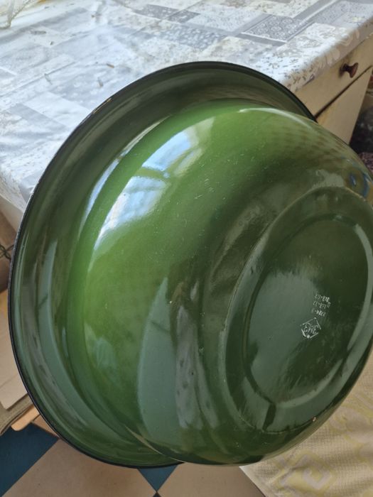 Продам таз  производства ссср