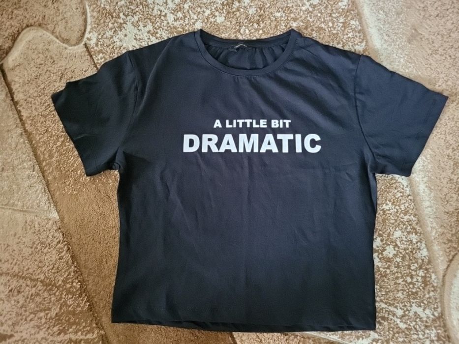 Футболка НОВА, укорочена