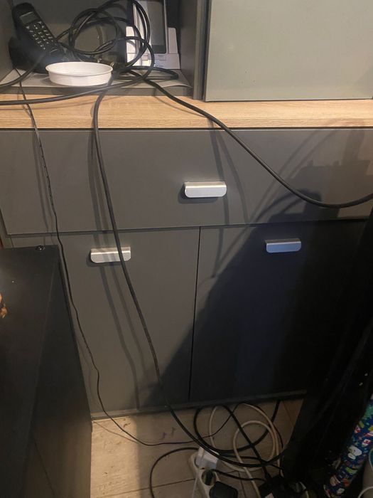 Armario alto para sala