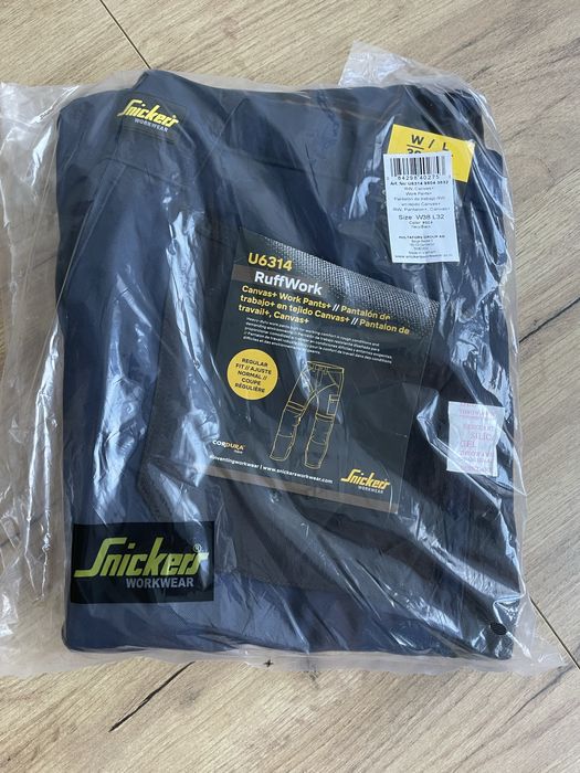 54 Spodnie snickers 6314