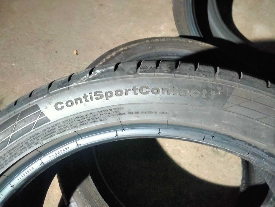 245 40 R19 Continental