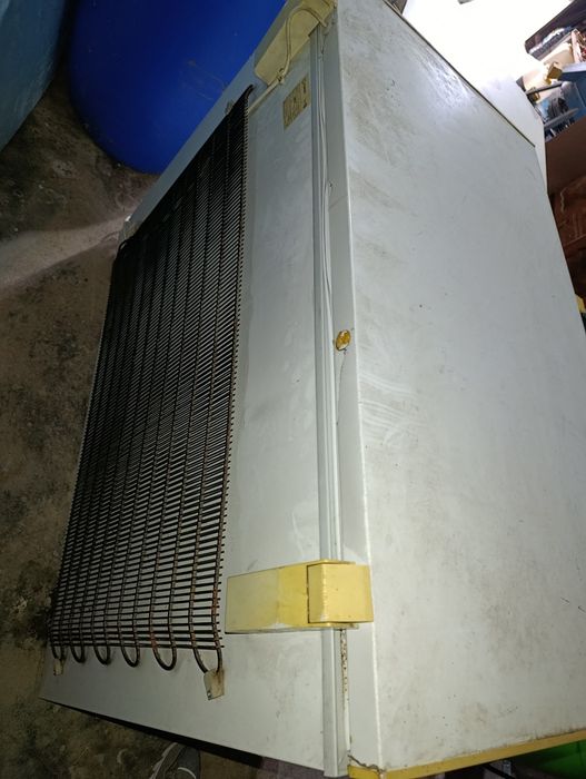 Arca Congeladora Indesit GCO 290
