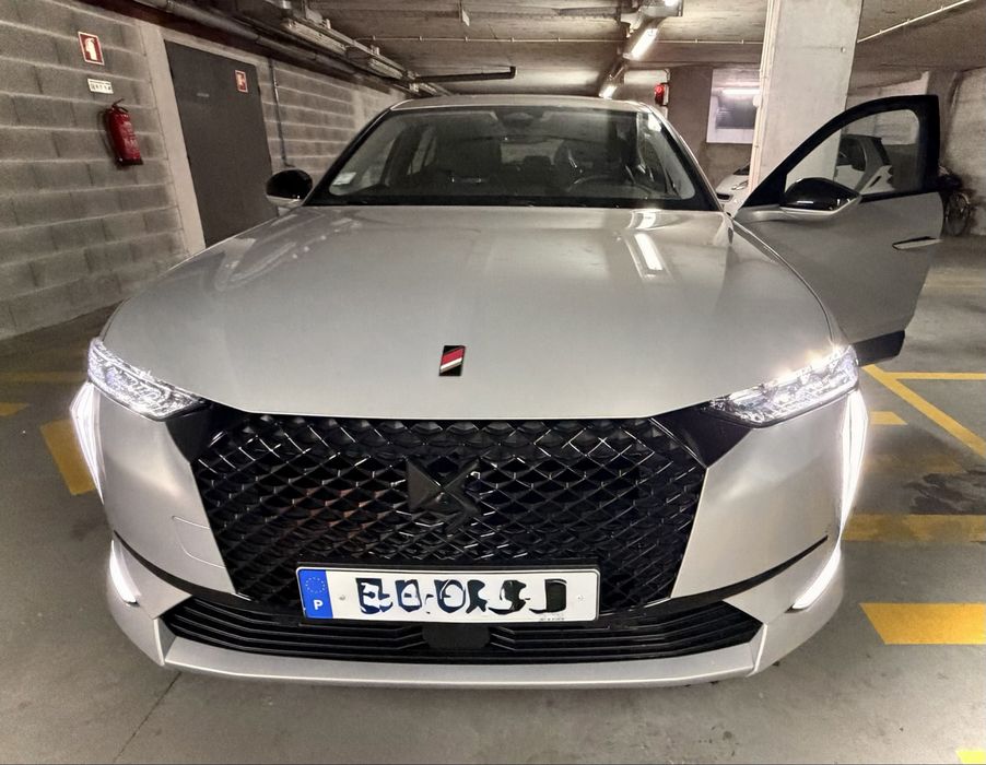 Automóvel DS4 -hibrido plug in-