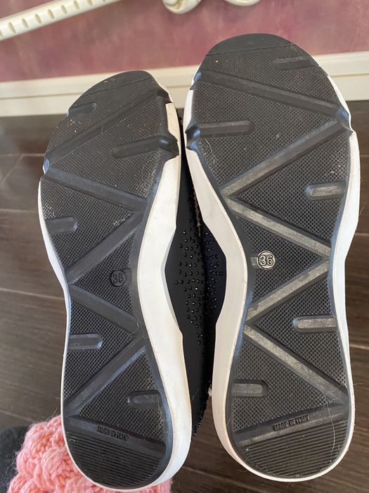 Baldinini кросівки 36 розмір