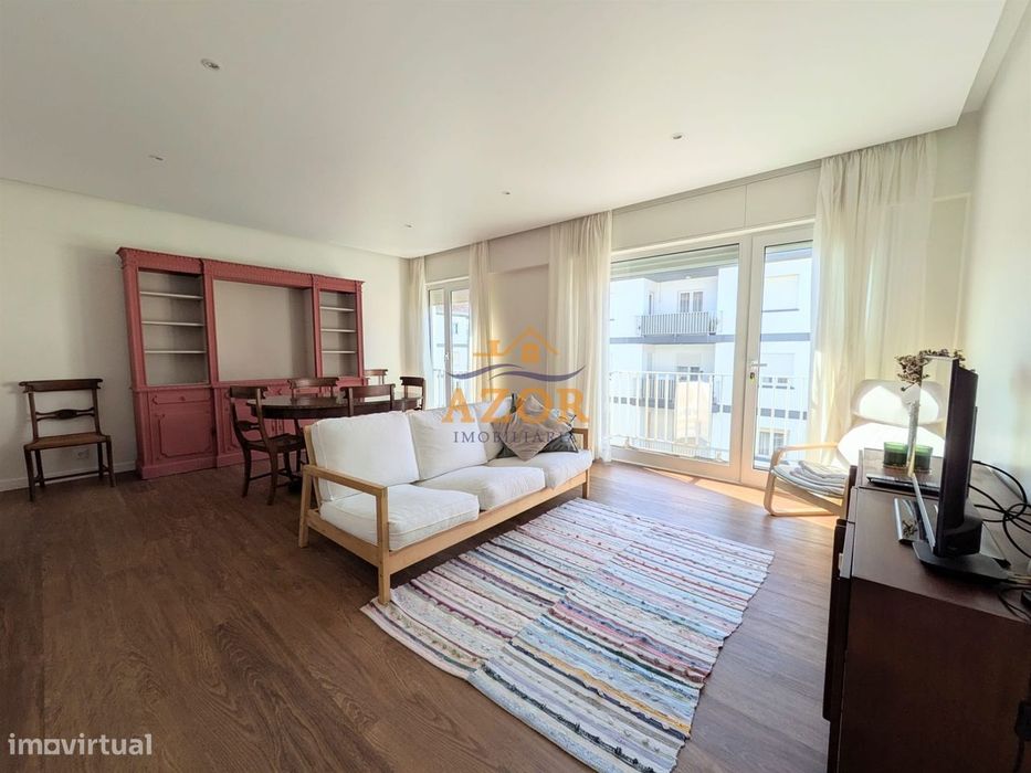 Apartamento T3 Venda em Ponta Delgada (São Sebastião),Ponta Delgada
