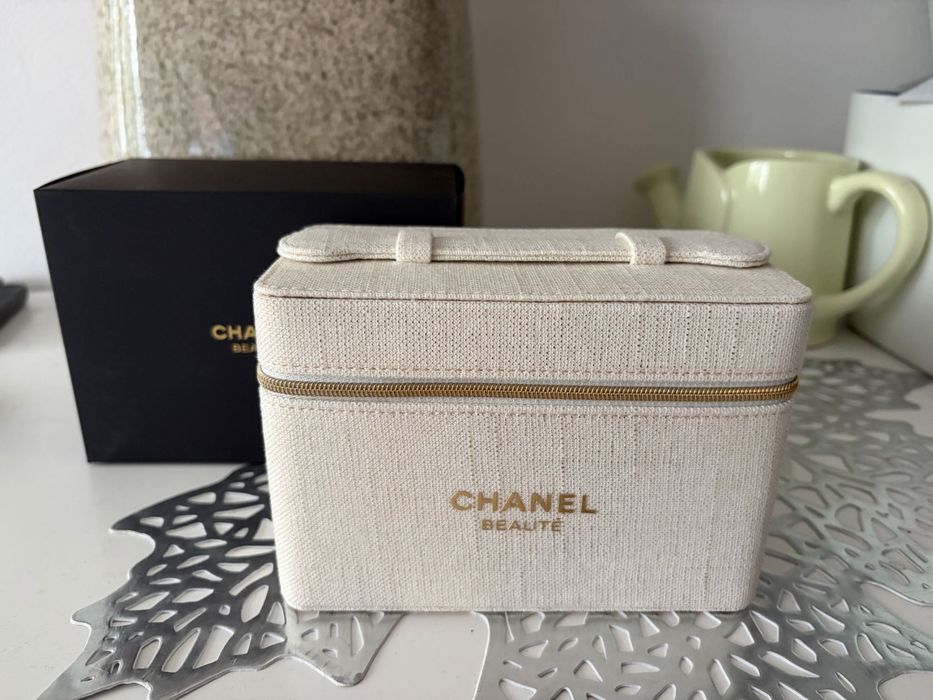 Kosmetyczka Chanel