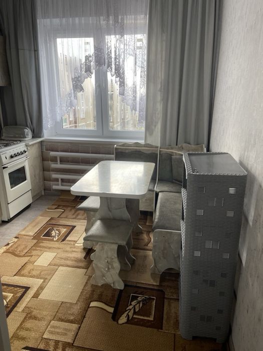 Сдаётся 3-комнатная квартира, район Химик