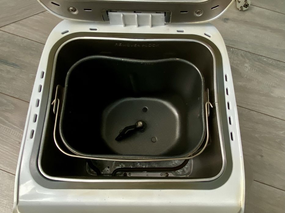 Хлібопічка.     AFK