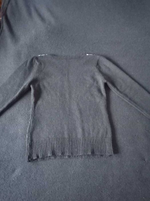 Sweter damski czarny z cekinami 38
