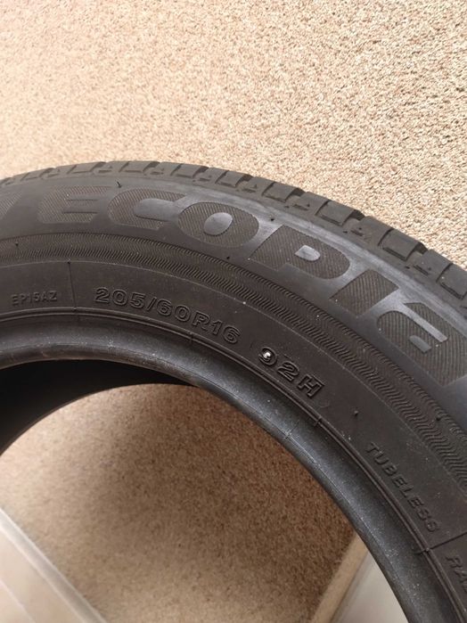 Pneu 205/60/16 Bridgestone ecopia