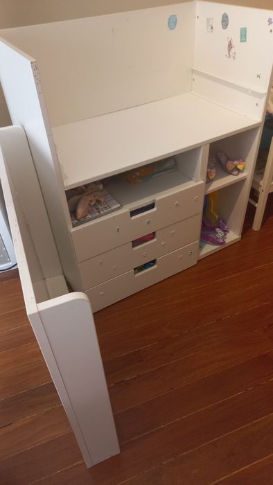 Trocador secretaria ikea usado 3 gavetas
