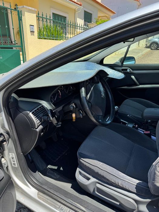 Peugeot 407 SW — fotografia 6