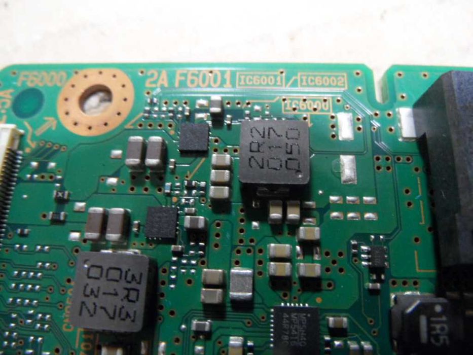 plyta glowna telewizora sony KDL-49WE660