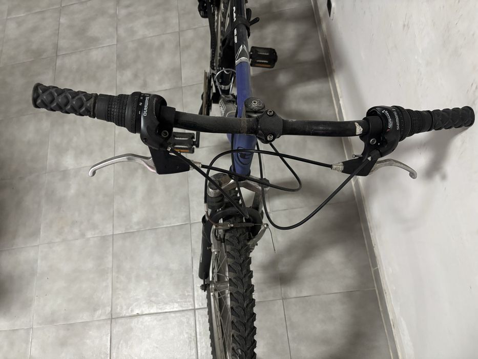 Bicicleta Adulto Team com capacete