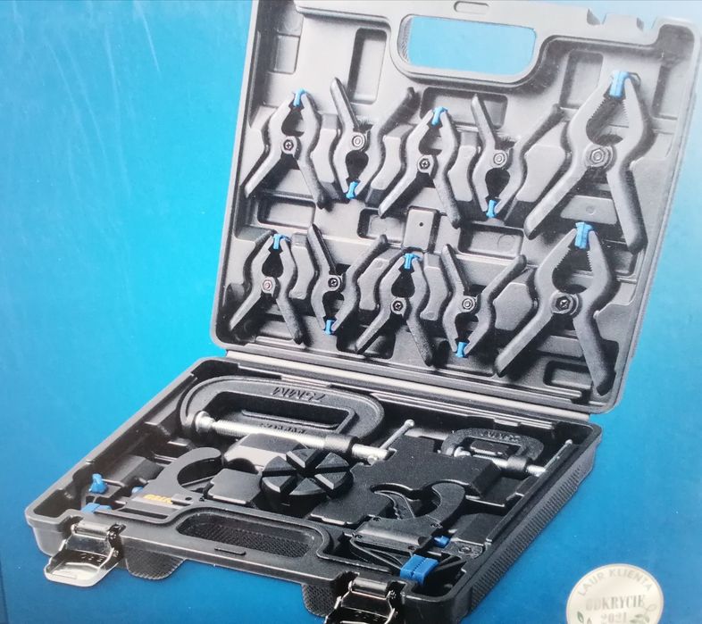 Śćiski 3 rodzaje w walizce Nowe