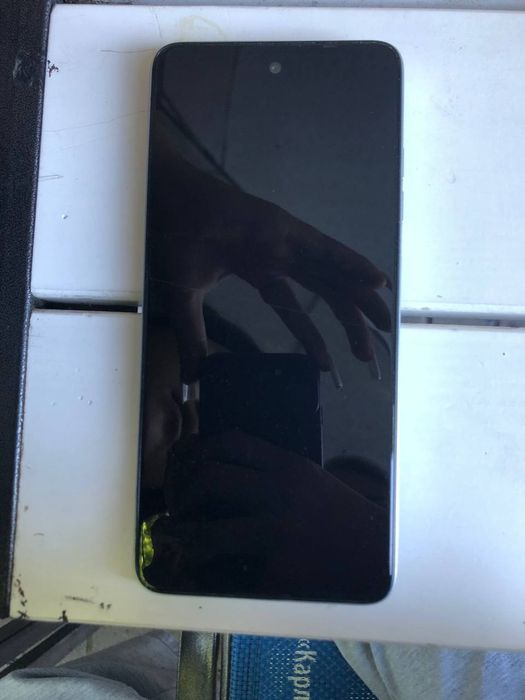 Techno Spark Go 2025 256gb +3op